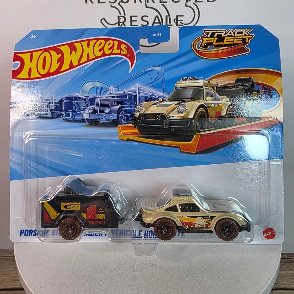 Hot Wheels Porsche 911 Off-Roader & Trailer Track Fleet Set 1:64 Scale Die-Cast